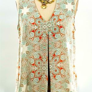 ROSE+OLIVE SLEEVELESS TOP SIZE SMALL